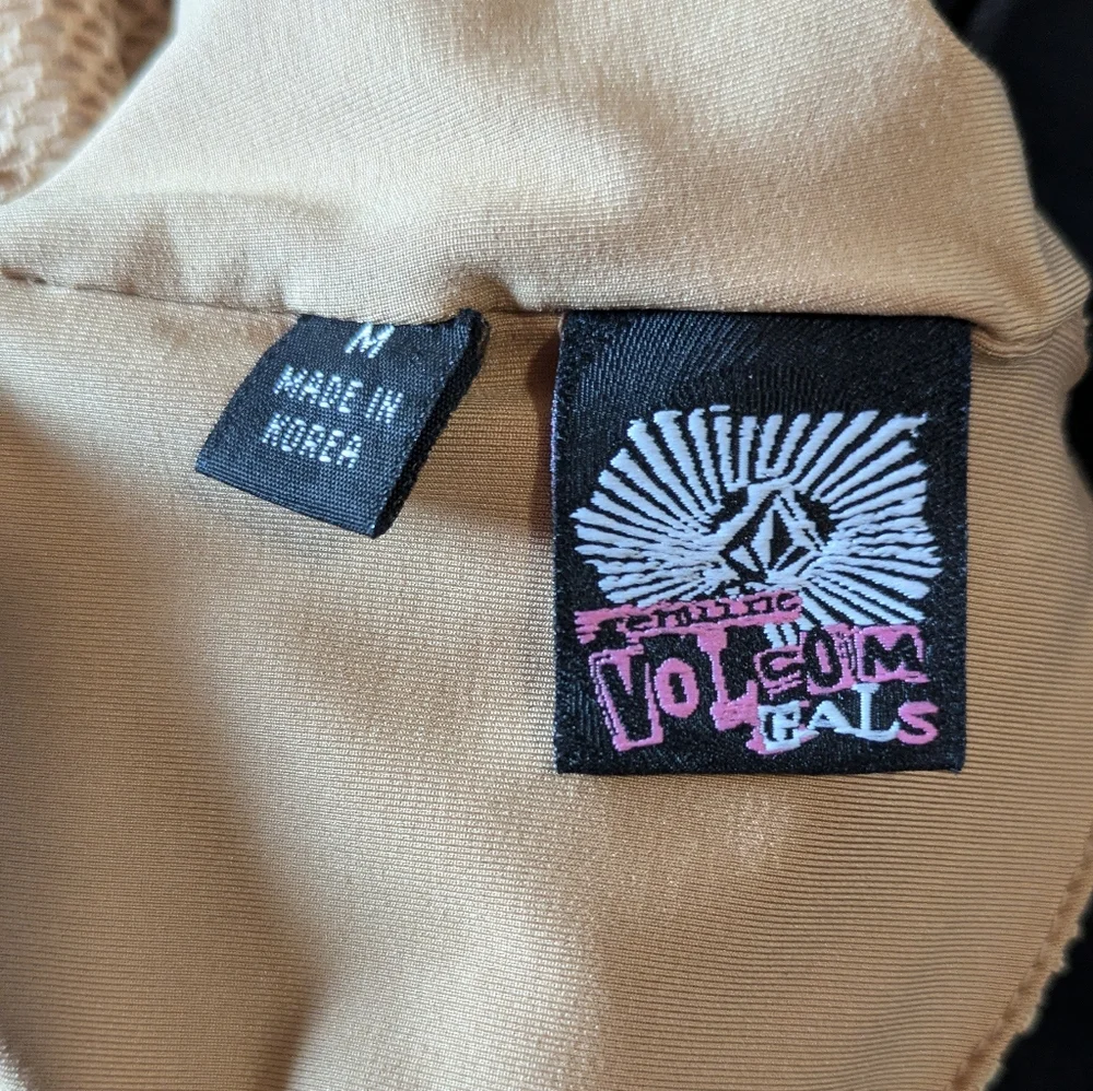 Volcom Halter Top - Picture 4 of 4